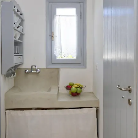 Apartment Iris House Agios Sostis